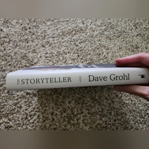 Dave Grohl The Storyteller- tales of life and music - Picture 2 of 4